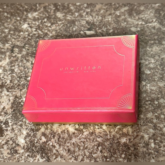 Unwritten interchangeable multicolor glass earrings set - Picture 7 of 11